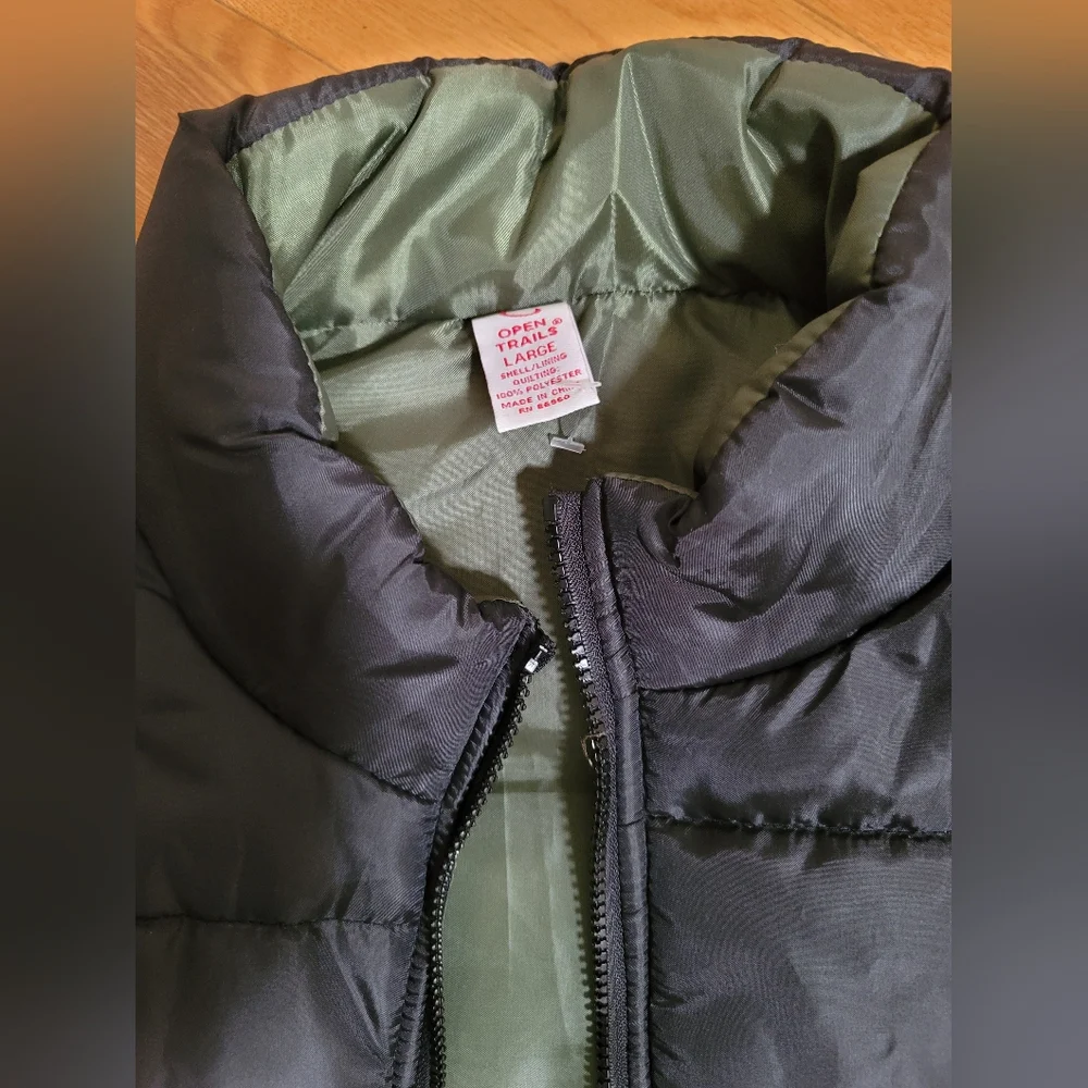 Open Trails Puffer Vest - Picture 5 of 7